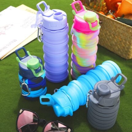 Multi Colors 16oz Rainbow Silicon 500ml Foldable Water Bottles Outdoor Creative Telescopic Portable Water Bottle Leakproof Sports Cup with Strap
