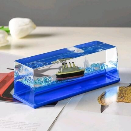 Titanic Wave Cruise Ship, Car Dashboard Toy Unsinkable Ship Showpiece for Car Home Office