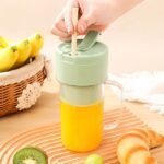 Portable Electric Juicer Juice Cup Outdoor Camping Juicer Home Kitchen